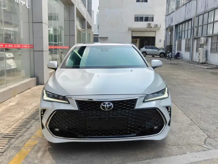 Toyota Avalon 2022 Model 2.5L Deluxe Edition – фото 2