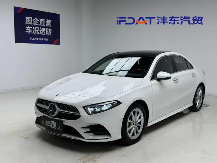 Mercedes-Benz A-class 2020 Model Facelift A 200 L Sports sedan Fashion Model – фото 1