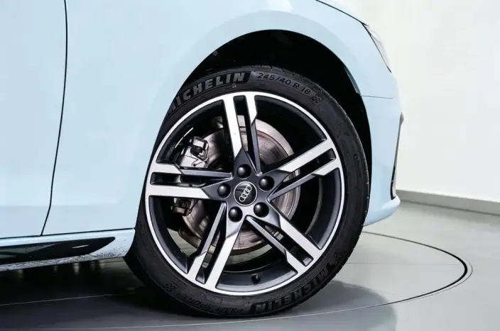 Audi A4 L 2022 Model 40 TFSI Luxury Dynamic Model – фото 7