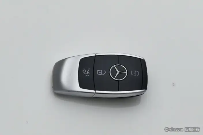 Mercedes-Benz C-Class 2021 Model C 260 L Sports Edition – фото 6