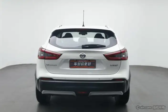 Nissan Qashqai 2022 Model 2.0L XV Smart Edition – фото 3