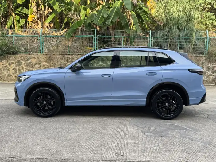Volkswagen Tiguan L 2026 Model Pro 380TSI 4WD R-Line Zhizun Edition – фото 3