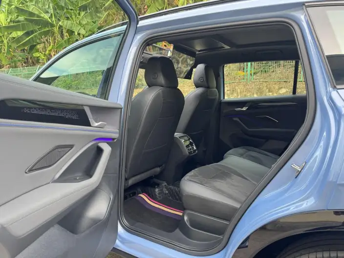 Volkswagen Tiguan L 2026 Model Pro 380TSI 4WD R-Line Zhizun Edition – фото 10
