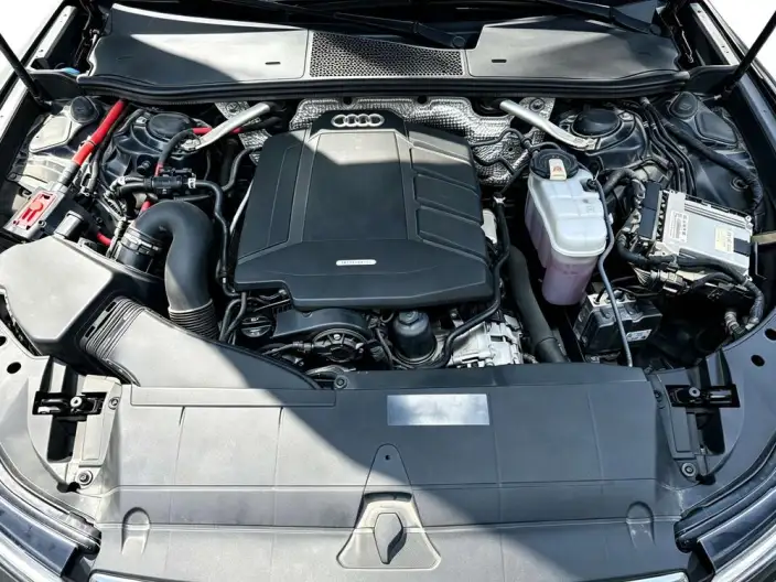 Audi A6L 2020 Model 40 TFSI Luxury Dynamic Model – фото 6