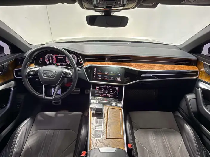 Audi A6L 2020 Model 40 TFSI Luxury Dynamic Model – фото 9