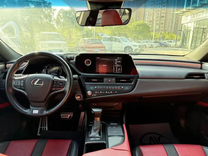 Lexus ES 2021 Model 260 F SPORT – фото 10