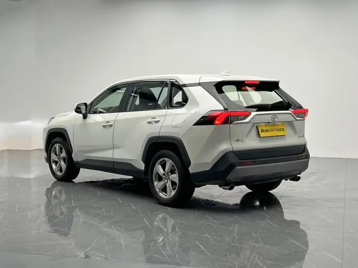 Toyota RAV4 2020 Model 2.0L CVT 2WD Fashion Plus Edition – фото 5