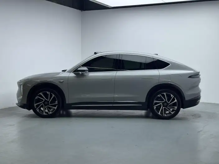 NIO EC6 2024 Model 75kWh – фото 4