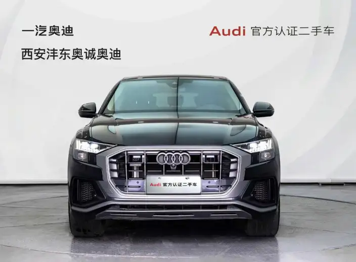 Audi Q8 2023 Model 55 TFSI Luxury Dynamic Model – фото 2
