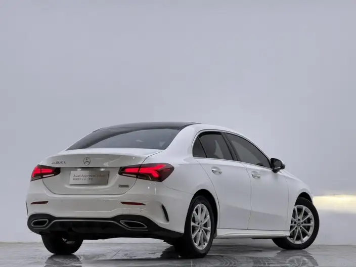 Mercedes-Benz A-class 2020 Model Facelift A 200 L Sports sedan Dynamic Model – фото 6