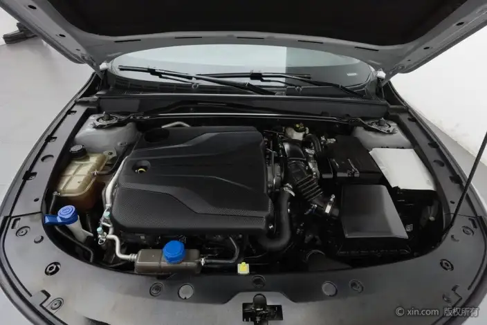 Changan UNI-V 2022 Model 1.5T Noble Model – фото 5