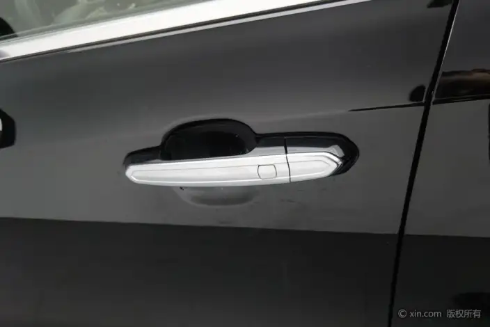 Cadillac XT4 2021 Model 28T 2WD Tech Model – фото 10