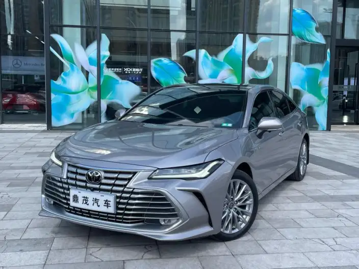 Toyota Avalon 2024 Model Intelligent Hybrid 2.0L E-CVT Deluxe Edition – фото 1