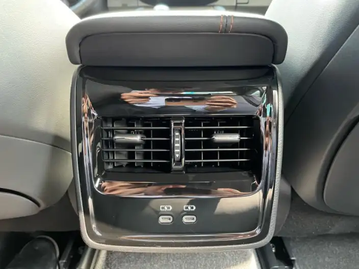 Toyota Avalon 2024 Model Intelligent Hybrid 2.0L E-CVT Deluxe Edition – фото 9