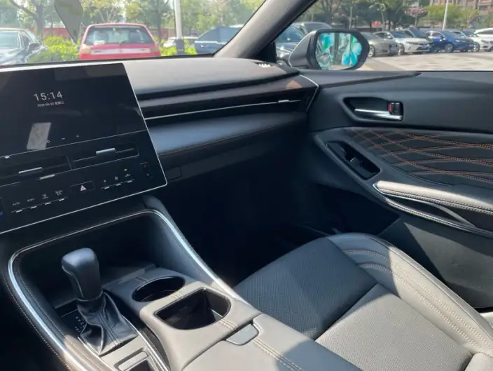 Toyota Avalon 2024 Model Intelligent Hybrid 2.0L E-CVT Deluxe Edition – фото 10