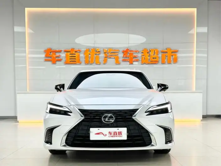 Lexus ES 2025 Model 200 Premium – фото 2