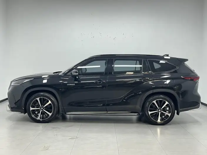 Crown Kluger 2023 Model Intelligent Hybrid 2.5L E-CVT 4WD Deluxe Edition – фото 4