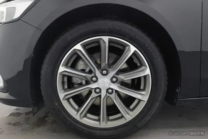 Buick LaCrosse 2021 Model 652T Luxury Model – фото 10