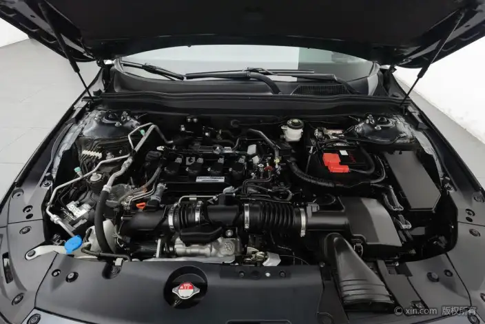 Honda Accord 2022 Model 260TURBO Deluxe Edition – фото 4