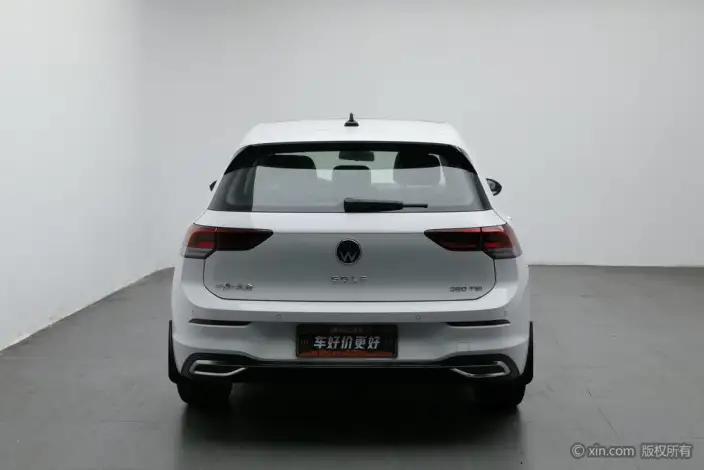 Volkswagen Golf 2024 Model 280TSI DSG Pro 50 Legend Edition – фото 3