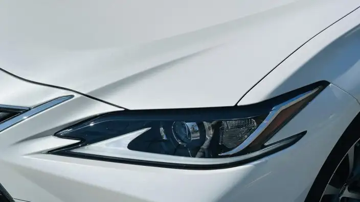 Lexus ES 2020 Model 200 Superior Edition China VI – фото 10