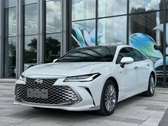 Toyota Avalon 2024 Model Intelligent Hybrid 2.5L E-CVT XLE Premium Edition – фото 1