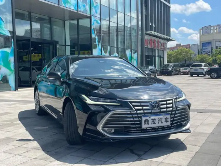 Toyota Avalon 2024 Model Intelligent Hybrid 2.0L E-CVT Deluxe Edition – фото 3