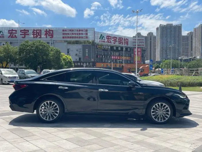 Toyota Avalon 2024 Model Intelligent Hybrid 2.0L E-CVT Deluxe Edition – фото 8