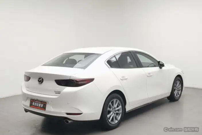 Mazda3 Axela 2022 Model 2.0L Automatic Zhi Engine Edition – фото 3