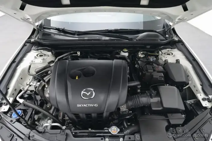 Mazda3 Axela 2022 Model 2.0L Automatic Zhi Engine Edition – фото 4