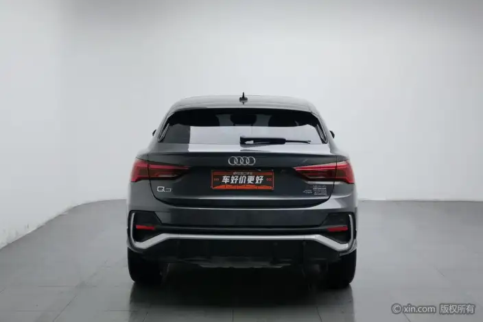AUDI Q3 Sportback 2020 Model 45 TFSI quattro Fashion Model – фото 2