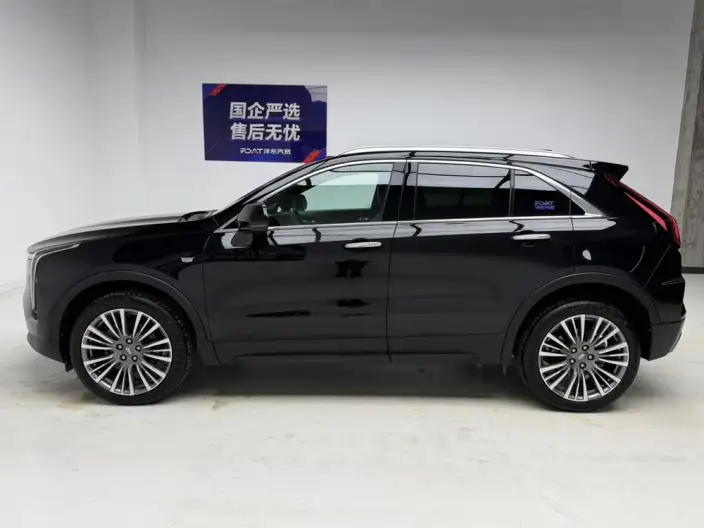 Cadillac XT4 2024 Model Facelift 28T 2WD Noble Model – фото 4