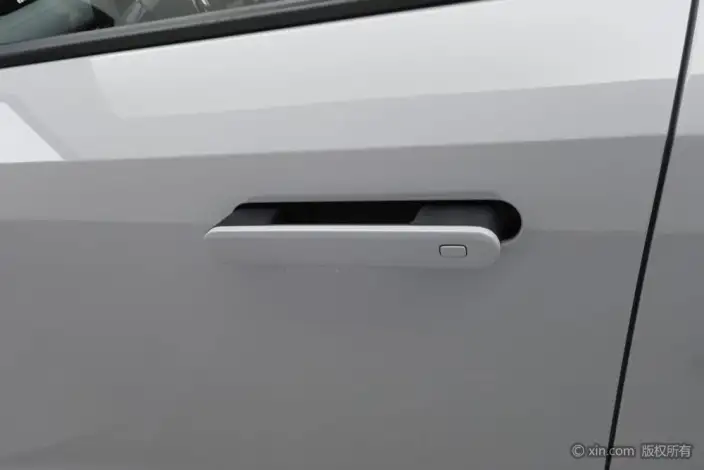 Changan UNI-V 2022 Model 1.5T Noble Model – фото 10