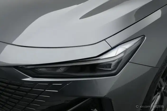 Changan UNI-V 2023 Model 1.5T Noble Model – фото 7
