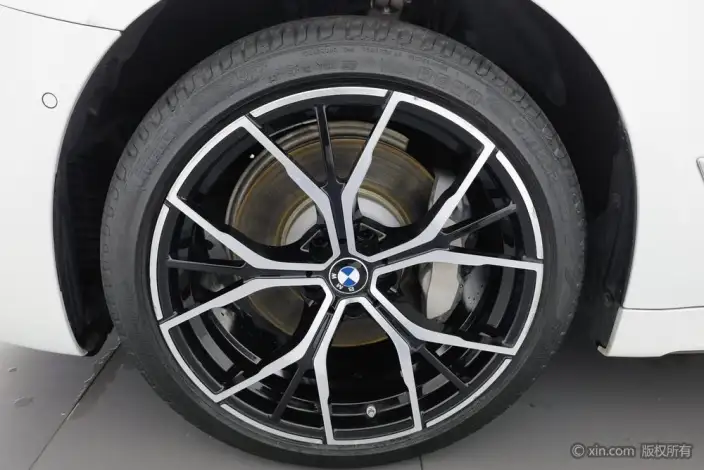 BMW 5 Series 2022 Model Facelift 530Li Leading Model M Sports Set – фото 7