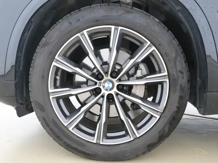BMW X5 2022 Model Facelift xDrive 30Li Exclusive Model M Sports Set – фото 9