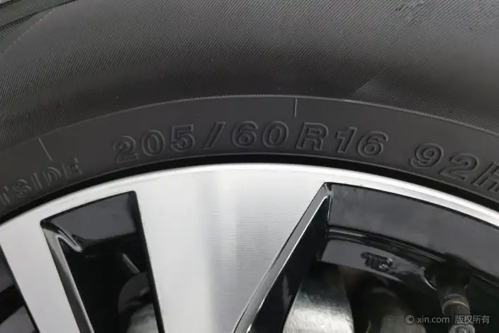 Nissan Sylphy 2023 Model 1.6L CVT Smart Driving Edition – фото 7