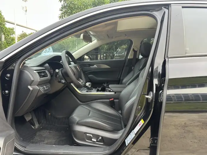 Hongqi H5 Classic 2022 Model 1.8T Automatic Smart Flag Enjoy Edition – фото 8