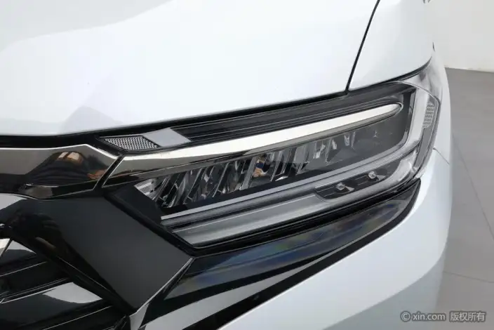 Honda Elysion 2024 Model 2.0L e:HEV Deluxe Edition – фото 6