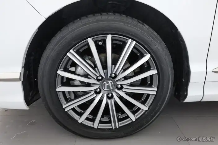 Honda Elysion 2024 Model 2.0L e:HEV Deluxe Edition – фото 8