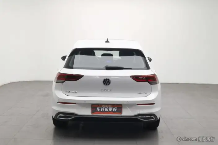 Volkswagen Golf 2021 Model 280TSI DSG Pro – фото 2