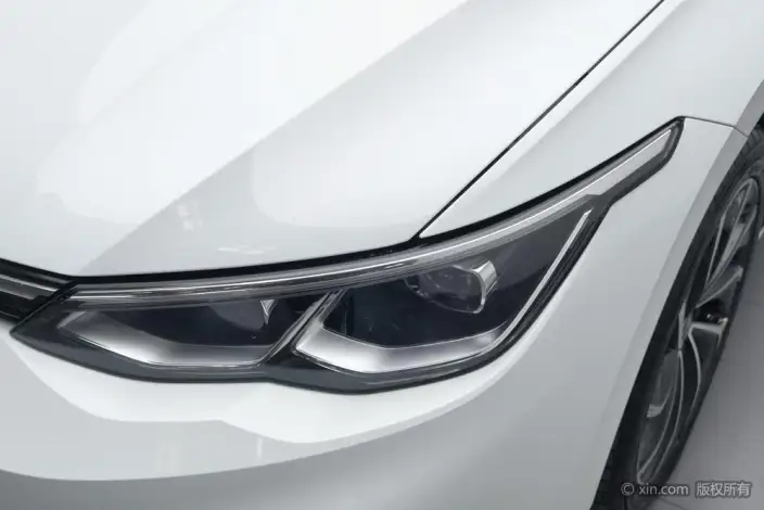 Volkswagen Golf 2021 Model 280TSI DSG Pro – фото 6