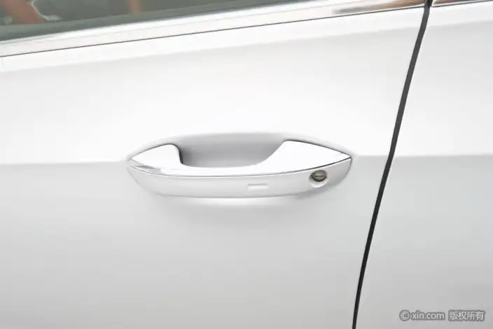 Volkswagen Golf 2021 Model 280TSI DSG Pro – фото 7