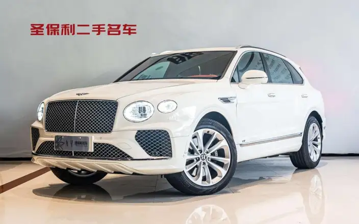 Bentayga 2021 Model 4.0T V8 – фото 1