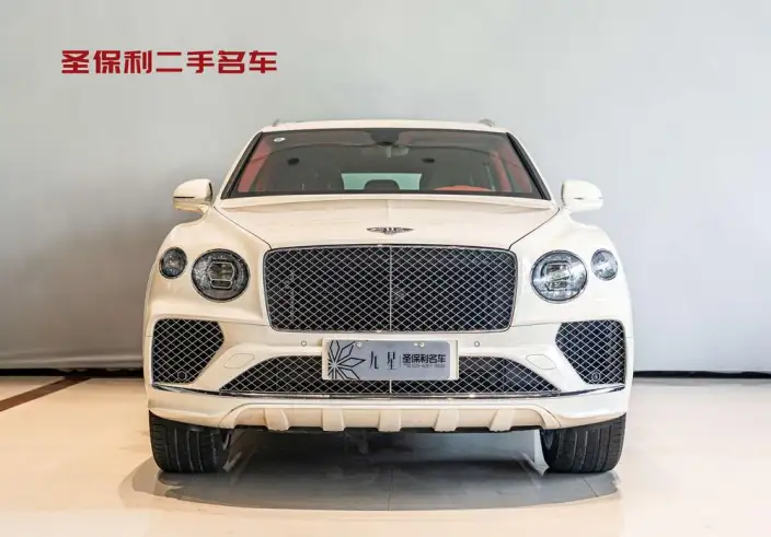 Bentayga 2021 Model 4.0T V8 – фото 2