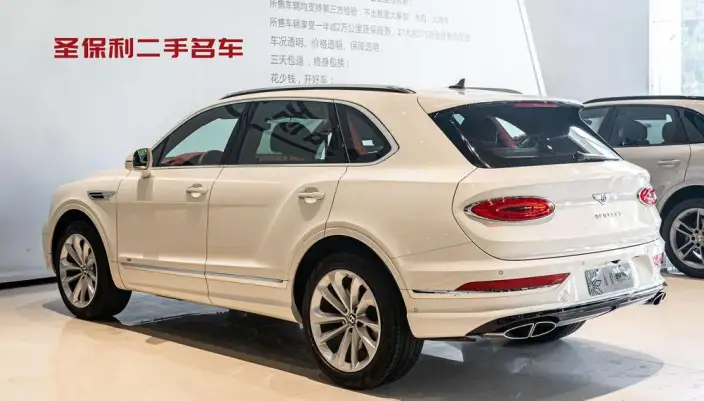 Bentayga 2021 Model 4.0T V8 – фото 3
