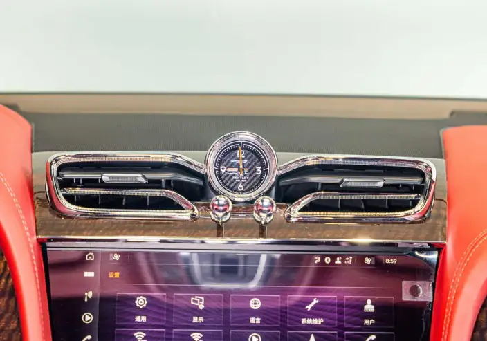 Bentayga 2021 Model 4.0T V8 – фото 8