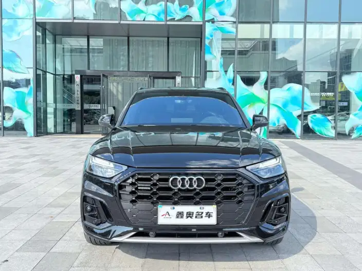 Audi Q5L 2024 Model 40TFSI Luxury Dynamic Model – фото 2