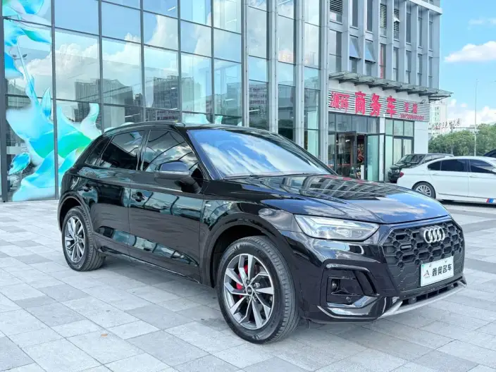 Audi Q5L 2024 Model 40TFSI Luxury Dynamic Model – фото 3