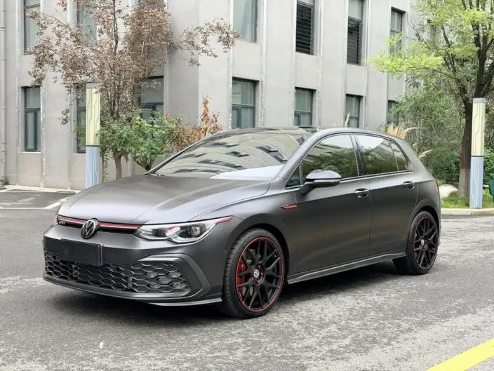 Volkswagen Golf GTI 2021 Model 380TSI DSG GTI – фото 1